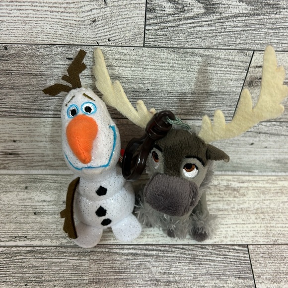 Disney Frozen Bundle - Picture 14 of 15